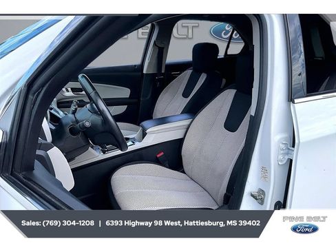 Used 2015 Chevrolet Equinox LT FWD image 18