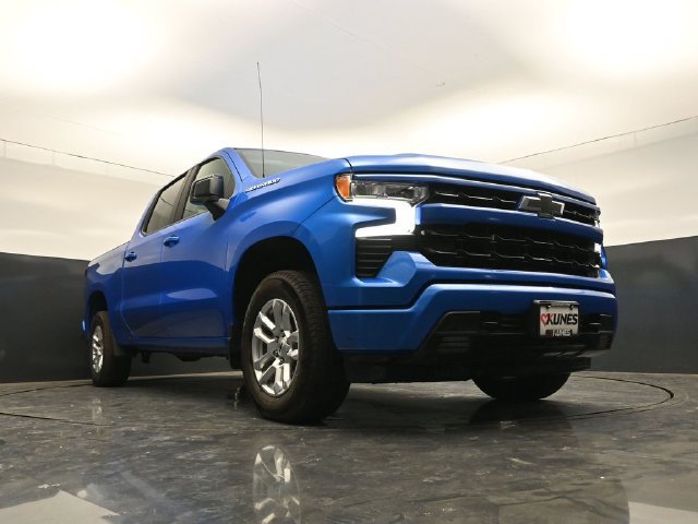 Used 2026 Chevrolet Silverado 1500 RST AWD/4WD image 42