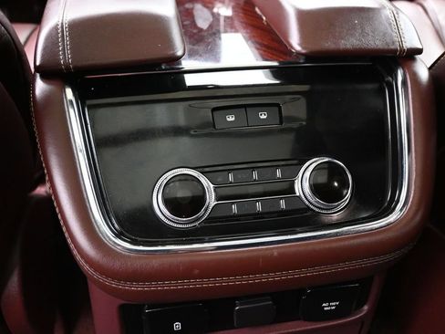 Used 2020 Lincoln Navigator L Black Label w/ Cargo Convenience Package AWD/4WD image 25