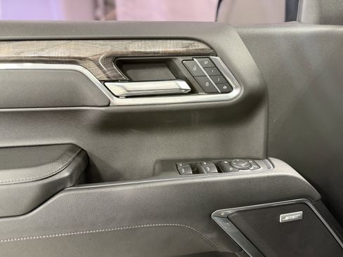 Used 2023 Chevrolet Silverado 1500 LTZ w/ LTZ Premium Package image 13