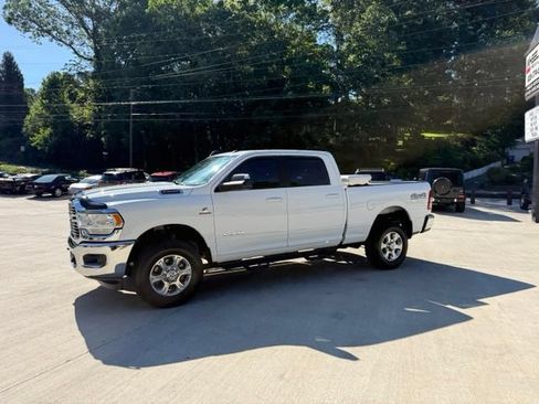 Used 2020 RAM 2500 Big Horn w/ Level 1 Equipment Group AWD/4WD image 10