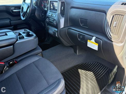 Certified 2026 Chevrolet Silverado 1500 Custom RWD image 9