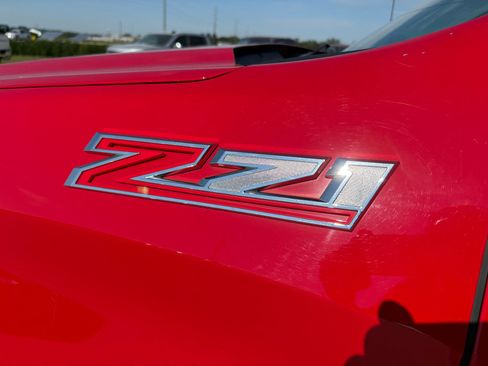 Used 2019 Chevrolet Silverado 1500 RST image 11