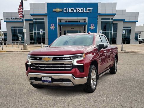 Used 2022 Chevrolet Silverado 1500 LTZ w/ LTZ Premium Package AWD/4WD image 1