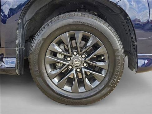 Used 2023 Lexus GX 460 Premium AWD/4WD image 25