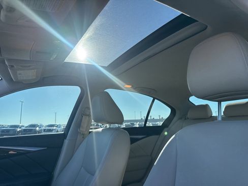 Used 2018 INFINITI Q50 Luxe image 42