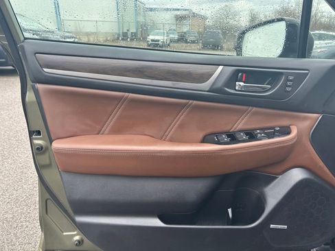 Used 2019 Subaru Outback 3.6R Touring w/ Popular Package #3A image 27