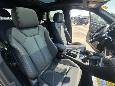 New 2025 Audi Q3 2.0T Premium image 33