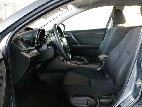 Used 2012 MAZDA MAZDA3 i Sport image 2