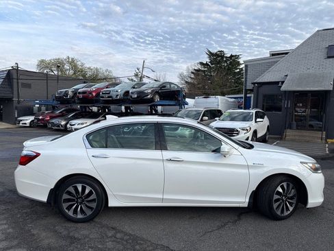 Used 2015 Honda Accord EX-L image 6