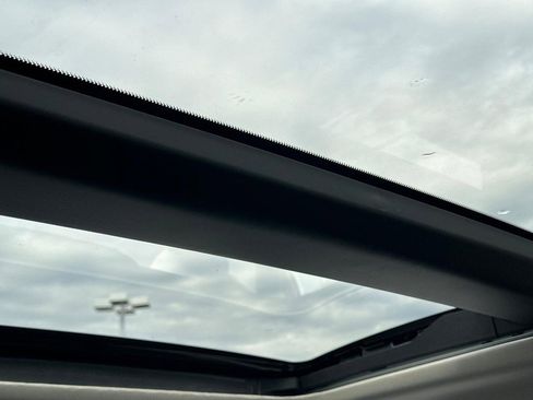 Certified 2025 MAZDA CX-50 AWD 2.5 S w/ Premium Package image 12