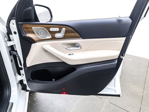 Used 2022 Mercedes-Benz GLE 350 image 24