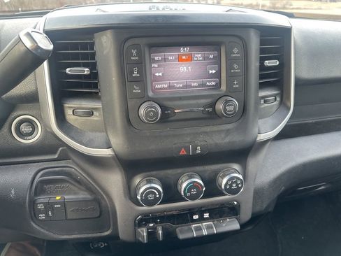 Used 2021 RAM 2500 Big Horn image 8