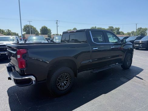 Used 2021 Chevrolet Silverado 1500 LTZ AWD/4WD image 5