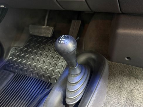 Used 1998 Dodge Ram 1500 Truck 4x4 Regular Cab image 34