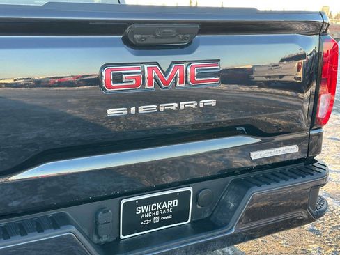 Certified 2025 GMC Sierra 1500 Elevation image 13