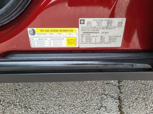 Used 2017 Chevrolet Traverse LT w/ Style and Technology Package image 30