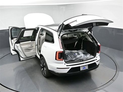 New 2025 Volvo EX90 Plus w/ Protection Package Premier image 47