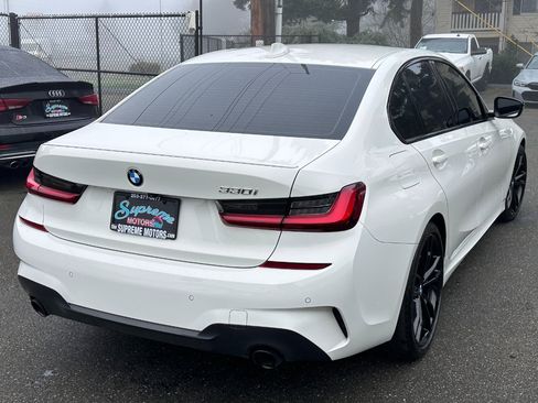 Used 2022 BMW 330i Sedan w/ M Sport Package image 21