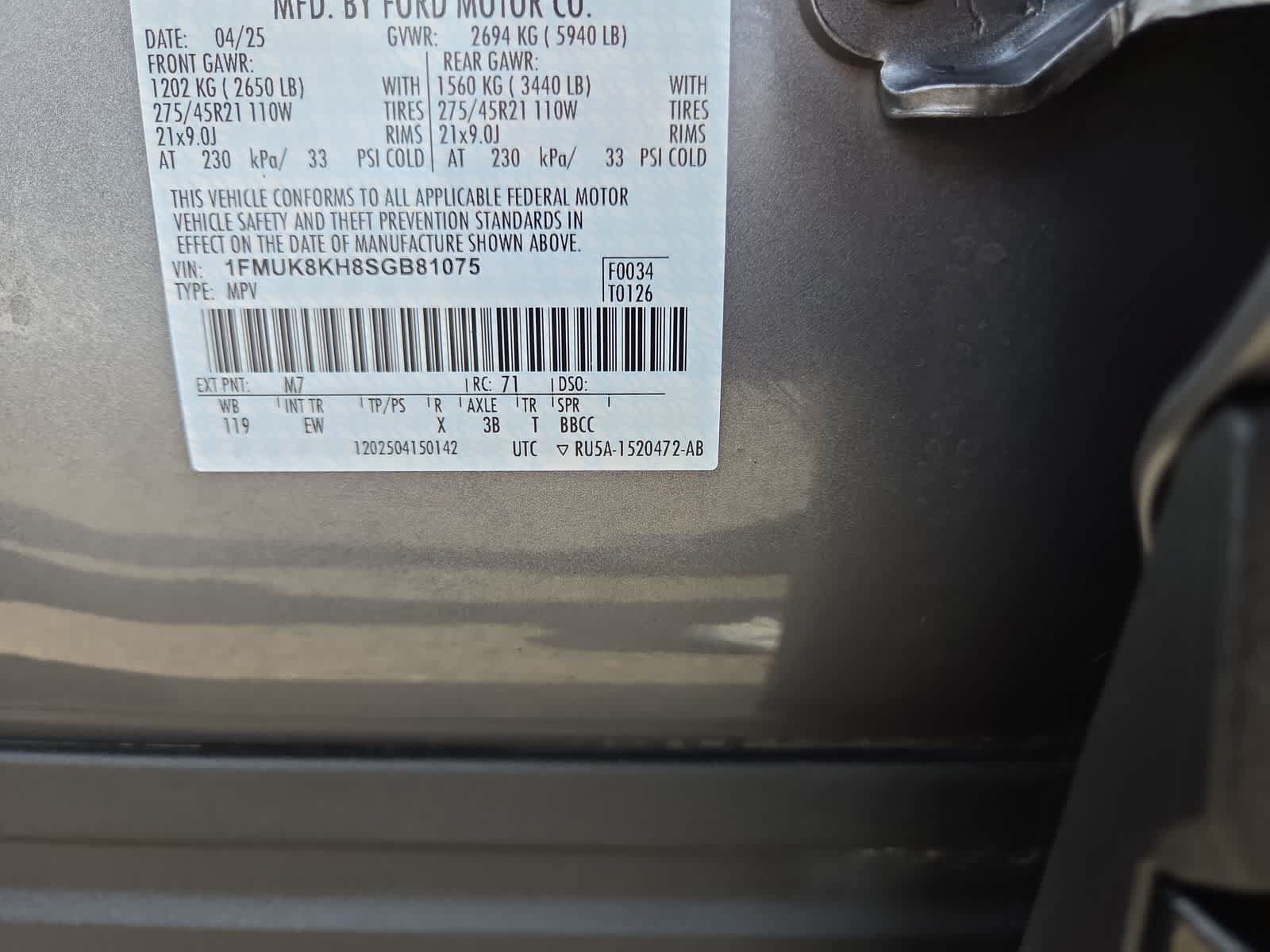 Used 2025 Ford Explorer ST-Line w/ ST-Line Street Pack AWD/4WD image 29
