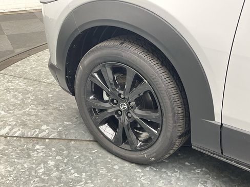 New 2025 MAZDA CX-30 AWD 2.5 S w/ Select Sport Pkg image 23