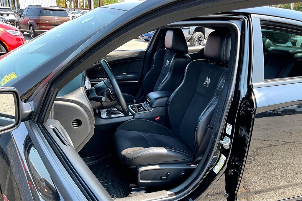 Used 2023 Dodge Charger Scat Pack w/ Plus Group RWD image 6