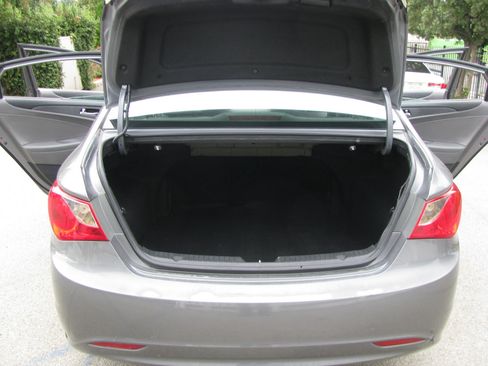 Used 2012 Hyundai Sonata GLS w/ Popular Equipment Pkg image 7