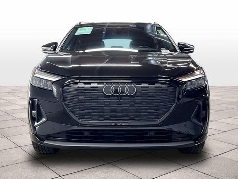 Used 2024 Audi Q4 e-tron Premium Plus w/ Premium Plus AWD/4WD image 3