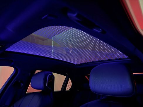 Used 2025 BMW 740i xDrive image 5