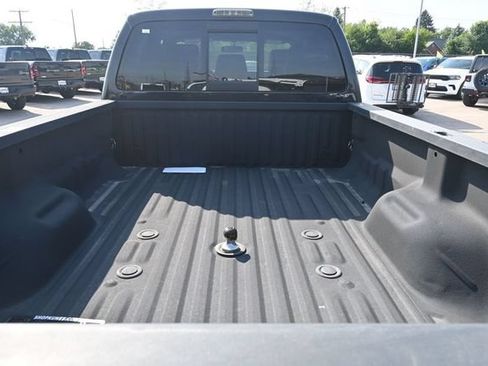 Used 2015 Ford F450 Platinum w/ FX4 Off Road Package AWD/4WD image 4
