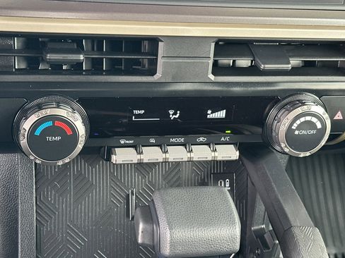 Used 2025 Toyota Tacoma SR5 image 22