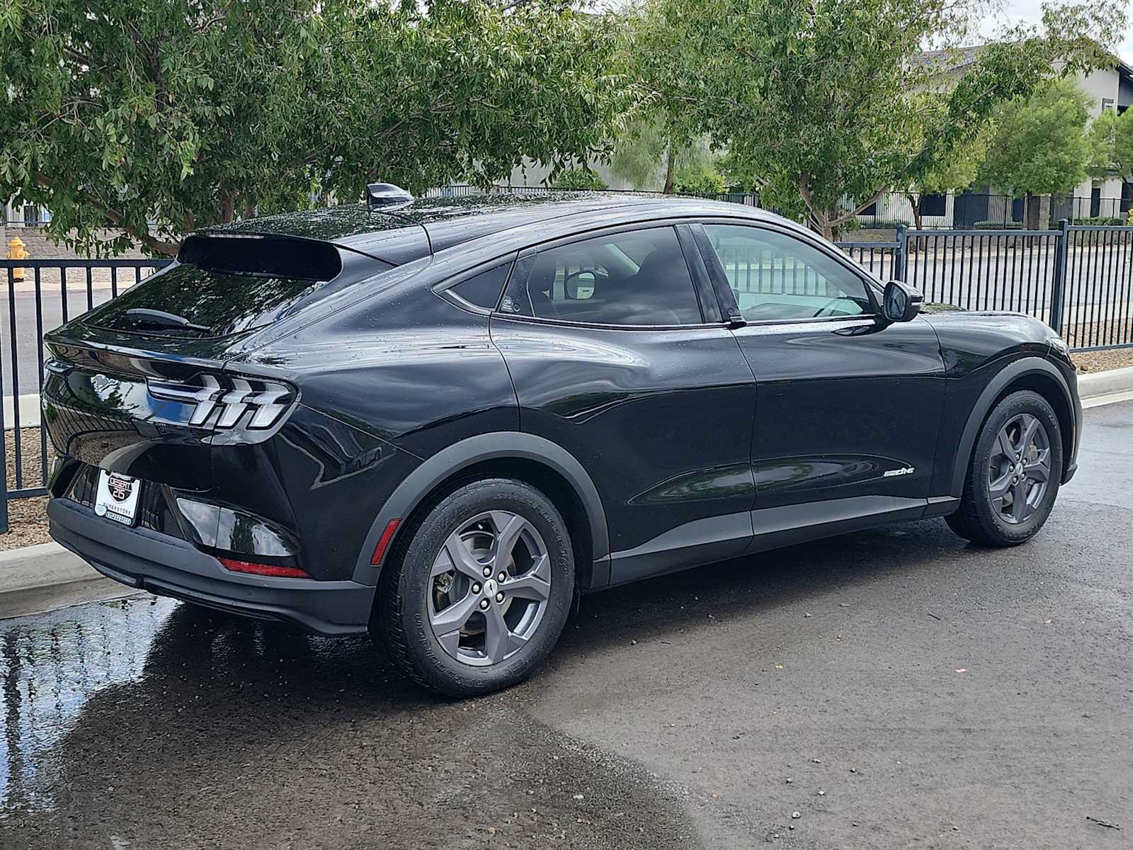 Used 2022 Ford Mustang Mach-E Select RWD image 8