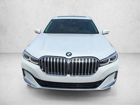 Used 2020 BMW 740i w/ Cold Weather Package image 2