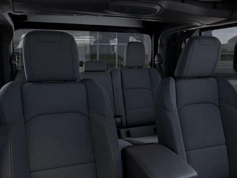 New 2025 Jeep Gladiator Sport image 26