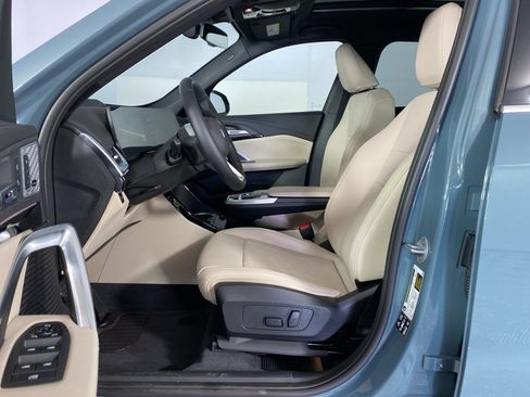 New 2025 BMW X1 xDrive28i w/ Premium Package image 7