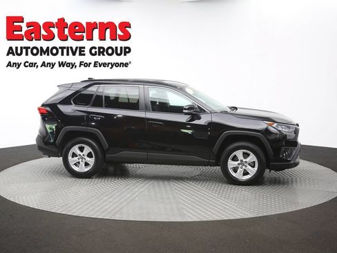 Used 2021 Toyota RAV4 XLE AWD/4WD image 45