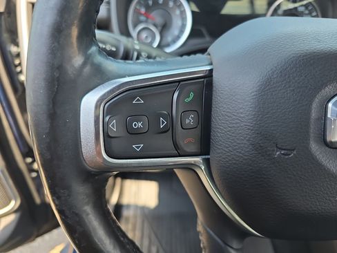 Used 2019 RAM 1500 Laramie w/ Sport Appearance Package AWD/4WD image 11