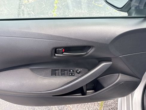 Used 2023 Toyota Corolla LE FWD image 22