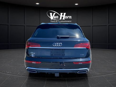 Used 2023 Audi Q5 2.0T Premium Plus w/ Premium Plus Package AWD/4WD image 6