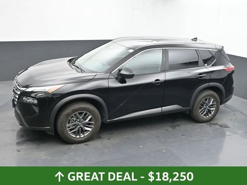 Used 2024 Nissan Rogue S image 59