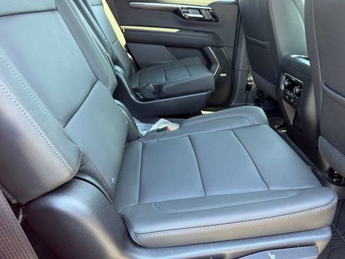 New 2026 Chevrolet Tahoe Z71 w/ Z71 Off-Road Package AWD/4WD image 10