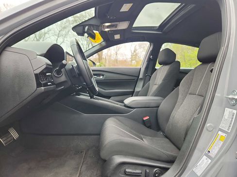 Used 2024 Honda Accord Sport image 13