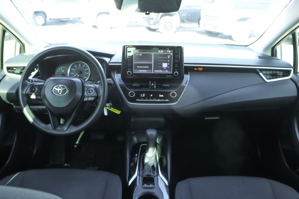 Used 2022 Toyota Corolla LE FWD image 25