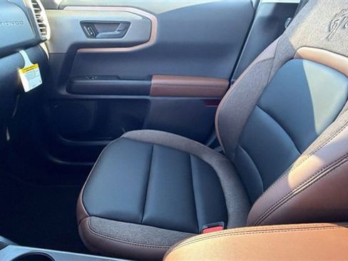 New 2025 Ford Bronco Sport Outer Banks w/ Outer Banks Tech Package+ image 24