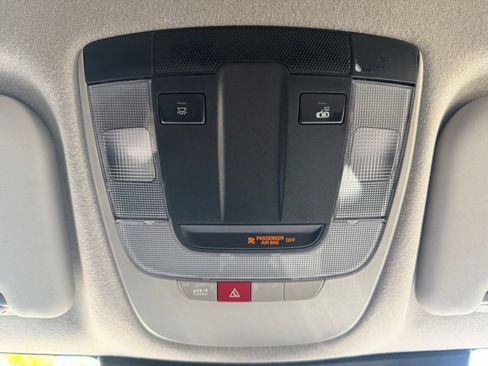 Used 2024 Kia Niro Wind w/ Wind Preserve Package FWD image 19