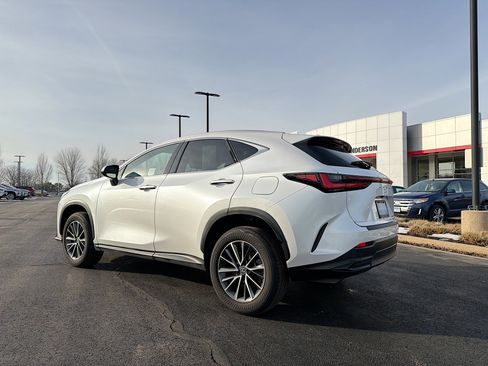 Certified 2024 Lexus NX 350 AWD w/ Premium Package image 4