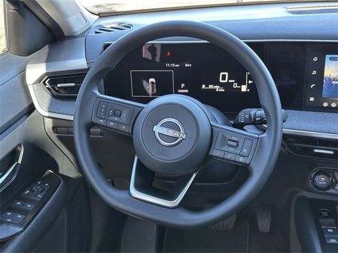 New 2026 Nissan Kicks SV w/ SV Premium Package image 18