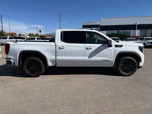 New 2026 GMC Sierra 1500 Elevation w/ X31 Off-Road Package AWD/4WD image 4