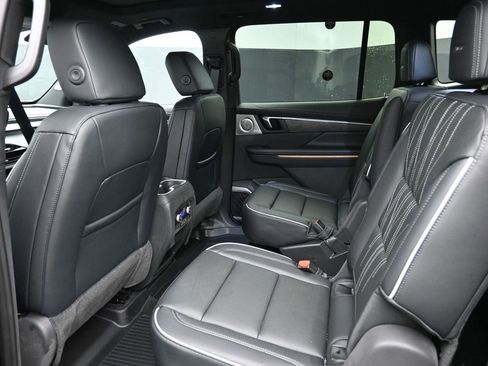 New 2026 Buick Enclave Avenir w/ Super Cruise Package image 14