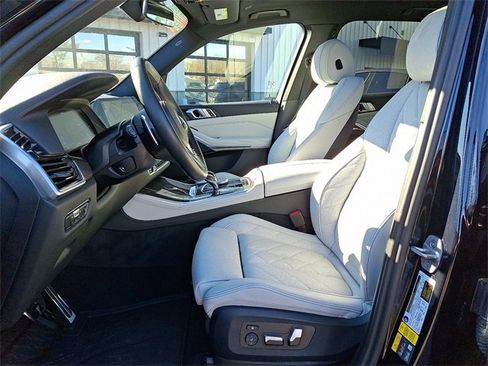 Used 2023 BMW X5 xDrive45e w/ M Sport Package image 16